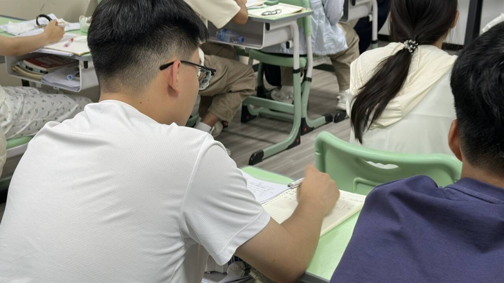 艺考文化课怎么学？分清备考阶段，高效唤醒学习动力