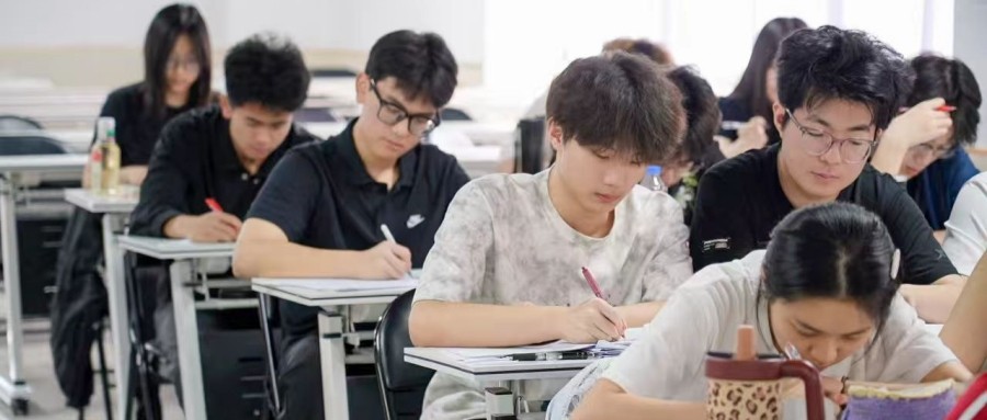 艺考的最后一战，不是多刷一套题，而是把时间花在能得分的地方